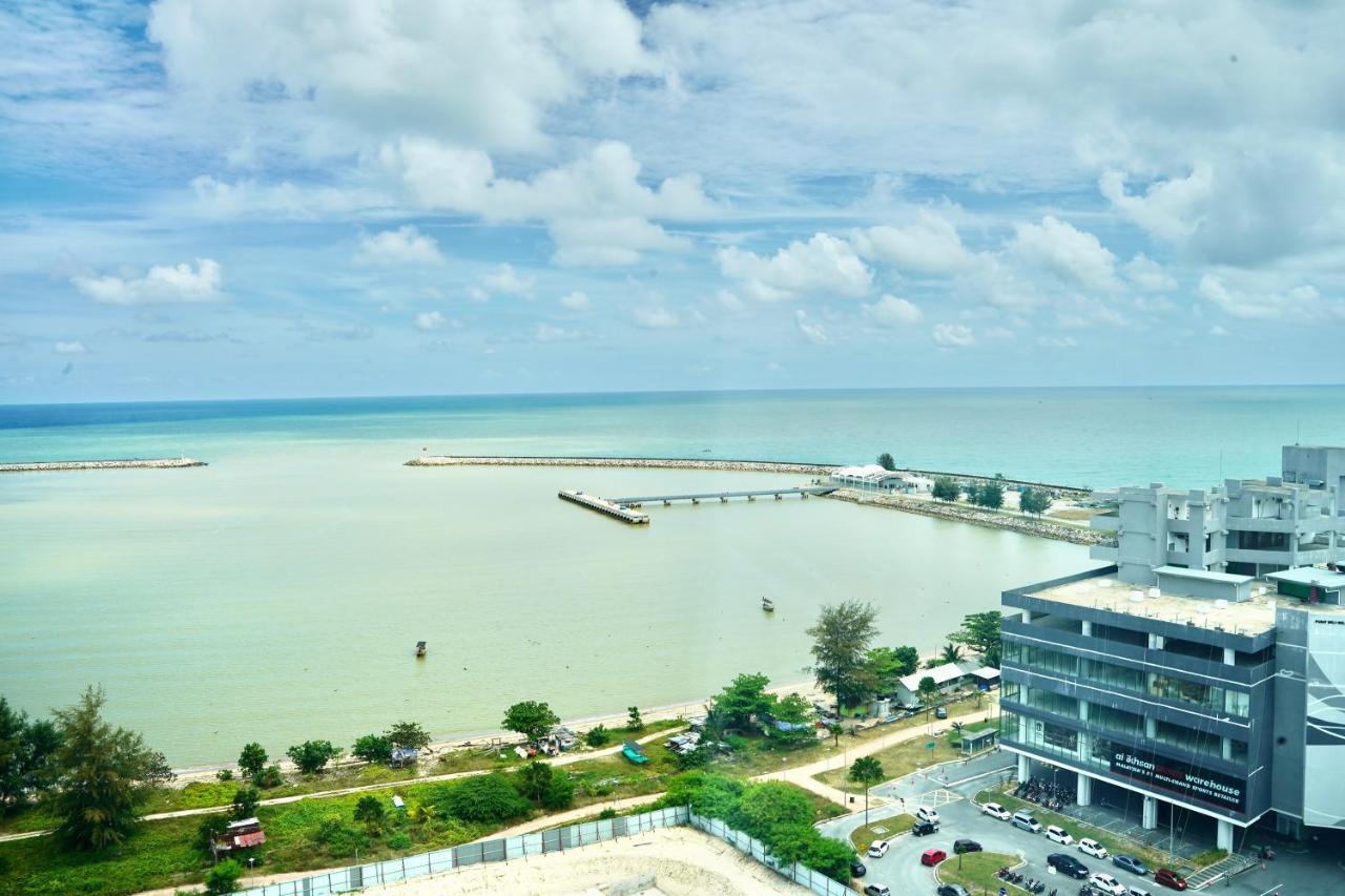 Casa Callisto Homestay - New Seaview With Pool 3Br Apartment Ladang Tanjung Kuala Terengganu Eksteriør bilde