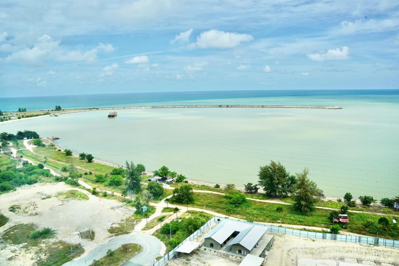 Casa Callisto Homestay - New Seaview With Pool 3Br Apartment Ladang Tanjung Kuala Terengganu Eksteriør bilde